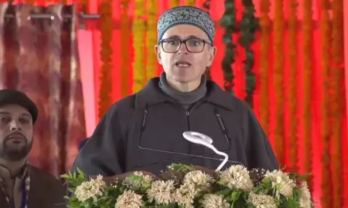 सीएम उमर अब्दुल्ला ने की पीएम मोदी की तारीफ, कहा - आपने अपना वादा पूरा किया