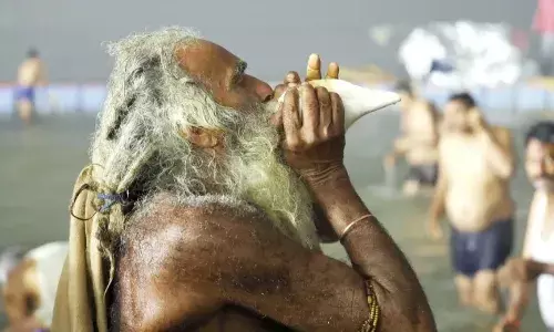 महाकुम्भ के पहले अमृत स्नान की महाकुम्भ प्रशासन ने की सभी तैयारियां पूरी, अखाड़ों का क्रम जारी... महाकुम्भ के पहले अमृत स्नान की महाकुम्भ प्रशासन ने की सभी तैयारियां पूरी, अखाड़ों का क्रम जारी...