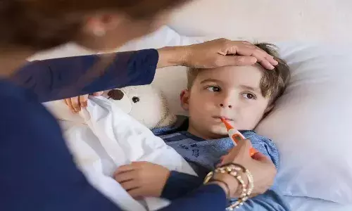 सर्दियों में बच्चों को हो रहा खांसी- जुकाम, इन बीमारियों का होने सकता है ख़तरा