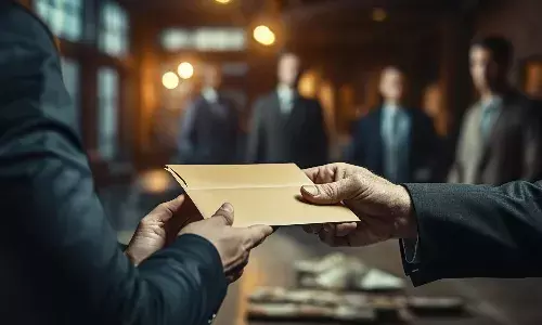 370 भ्रष्ट लेखपाल की सूची जारी, एडिशनल चीफ सेक्रेट्री ने यह भी बताया कि, कैसे करते हैं भ्रष्टाचार