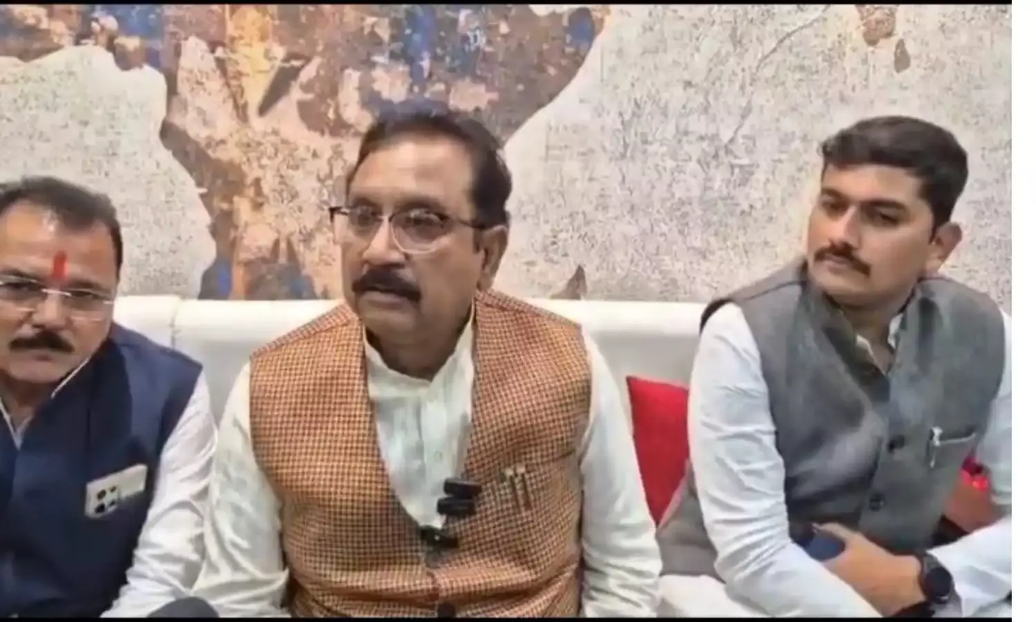 Vijay Shahs strict action Vijay Shahs strict action