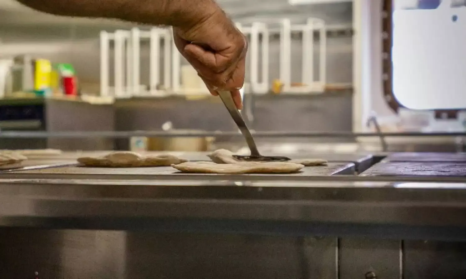 गेहूं से ज्यादा ज्वार की रोटी है फायदेमंद, जानें इसे खाने के फायदे