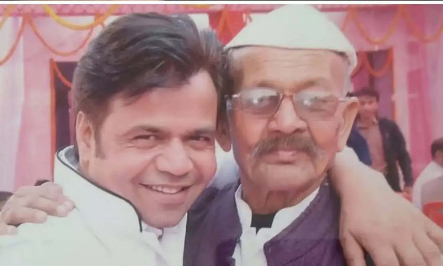 Actor Rajpal Yadav father passed away in Shahjahanpur