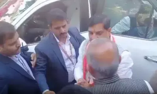 नाराजगी की अटकलों के बीच CM यादव ने रामनिवास रावत से की मुलाकात, कांग्रेस ने साधा निशाना