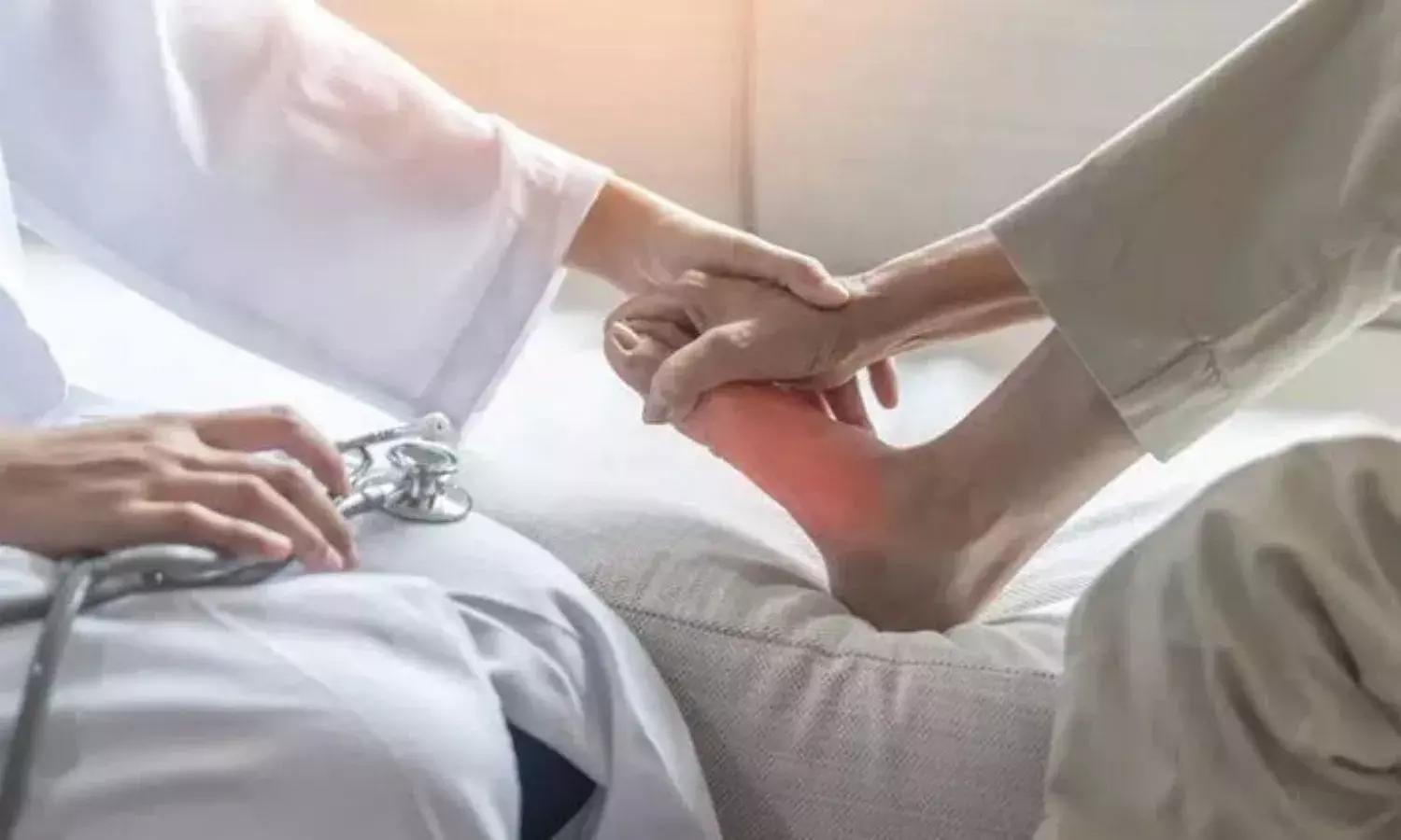 महाराष्ट्र के इस शहर में फैली रहस्यमयी बीमारी, बढ़ते मामलों पर एक्सपर्ट भी हुए हैरान