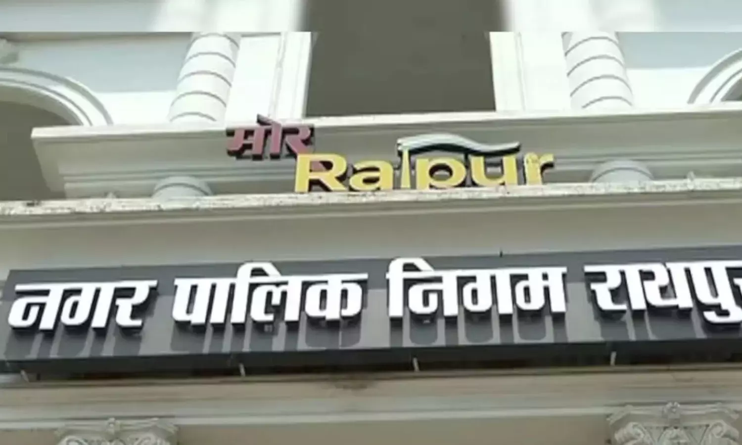 भाजपा ने चाय वाले से लेकर चर्चित चेहरों तक खेला दांव, कांग्रेस ने पुराने और अनुभवी को दी प्राथमिकता भाजपा ने चाय वाले से लेकर चर्चित चेहरों तक खेला दांव, कांग्रेस ने पुराने और अनुभवी को दी प्राथमिकता