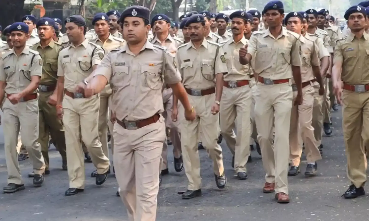 पुलिस में महिलाओं के खाली पदों पर मिलेगी पुरुषों को नौकरी...
