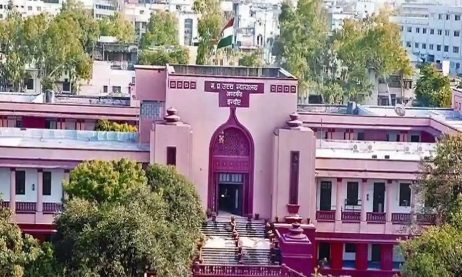 इंदौर में मेट्रो प्रोजेक्ट के खिलाफ लगी याचिका पर हाइकोर्ट ने जारी किया नोटिस, इस वजह से अदालत पहुंचा मामला इंदौर में मेट्रो प्रोजेक्ट के खिलाफ लगी याचिका पर हाइकोर्ट ने जारी किया नोटिस, इस वजह से अदालत पहुंचा मामला