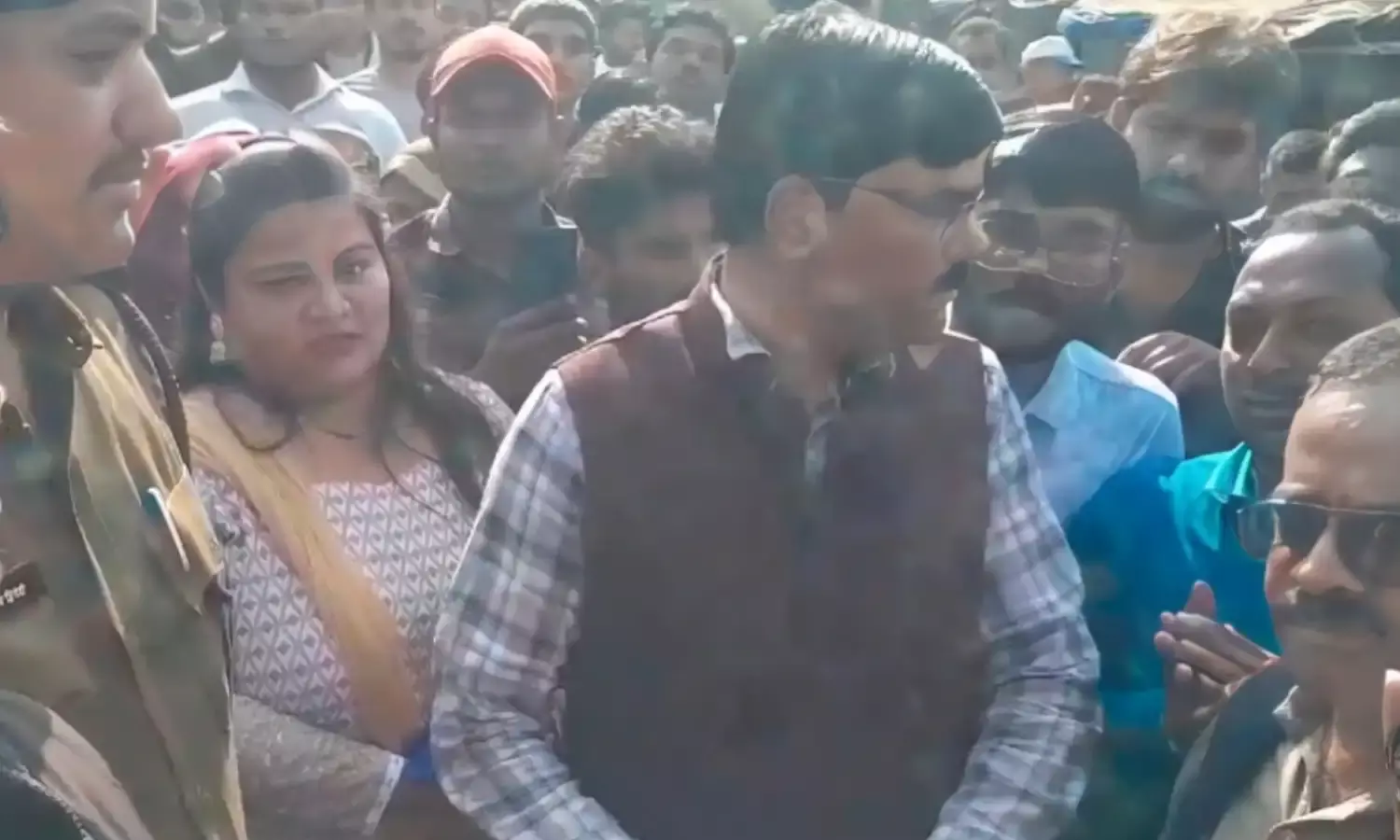 ओबीसी महासभा के विरोध के बाद चुरहट थाना प्रभारी लाइन अटैच, एसपी ने रोकी वेतन वृद्धि