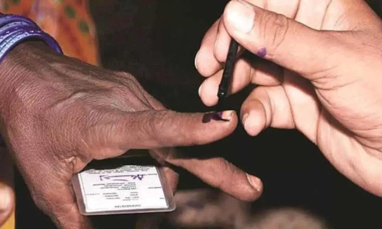 दिल्ली में कल एक चरण में होगी वोटिंग, बिना वोटिंग कार्ड के भी इन डॉक्यूमेंट्स से वोट देना होगा आसान