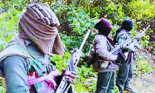 बीजापुर में नक्‍सलियों ने दो ग्रामीणों की हत्‍या, पुलिस से मुखबिरी करने का था शक