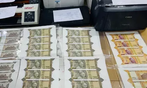 6 आरोपी गिरफ्तार, प्रिंटिंग मशीनों समेत जाली नोट जब्त