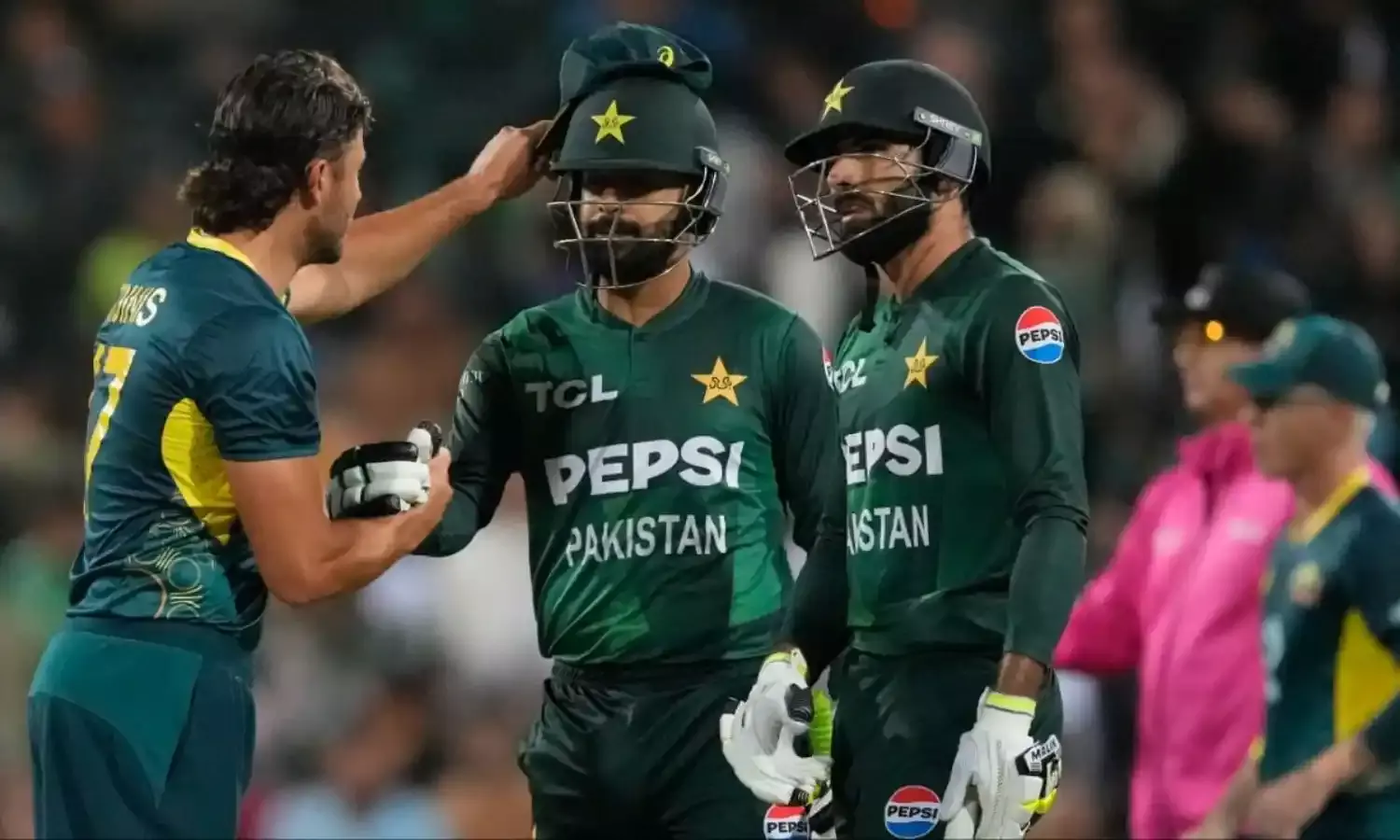 चैंपियंस ट्रॉफी के लिए सेलेक्ट होने के बाद इस स्टार क्रिकेटर ने लिया संन्यास