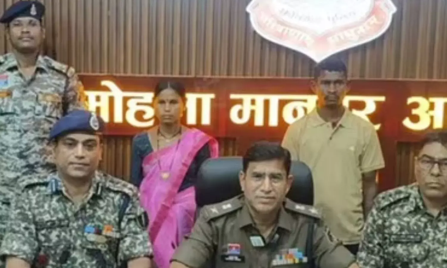 दस लाख के इनामी नक्सली जोड़े ने किया सरेंडर, 17 साल से जुड़े थे माओवादी संगठन से