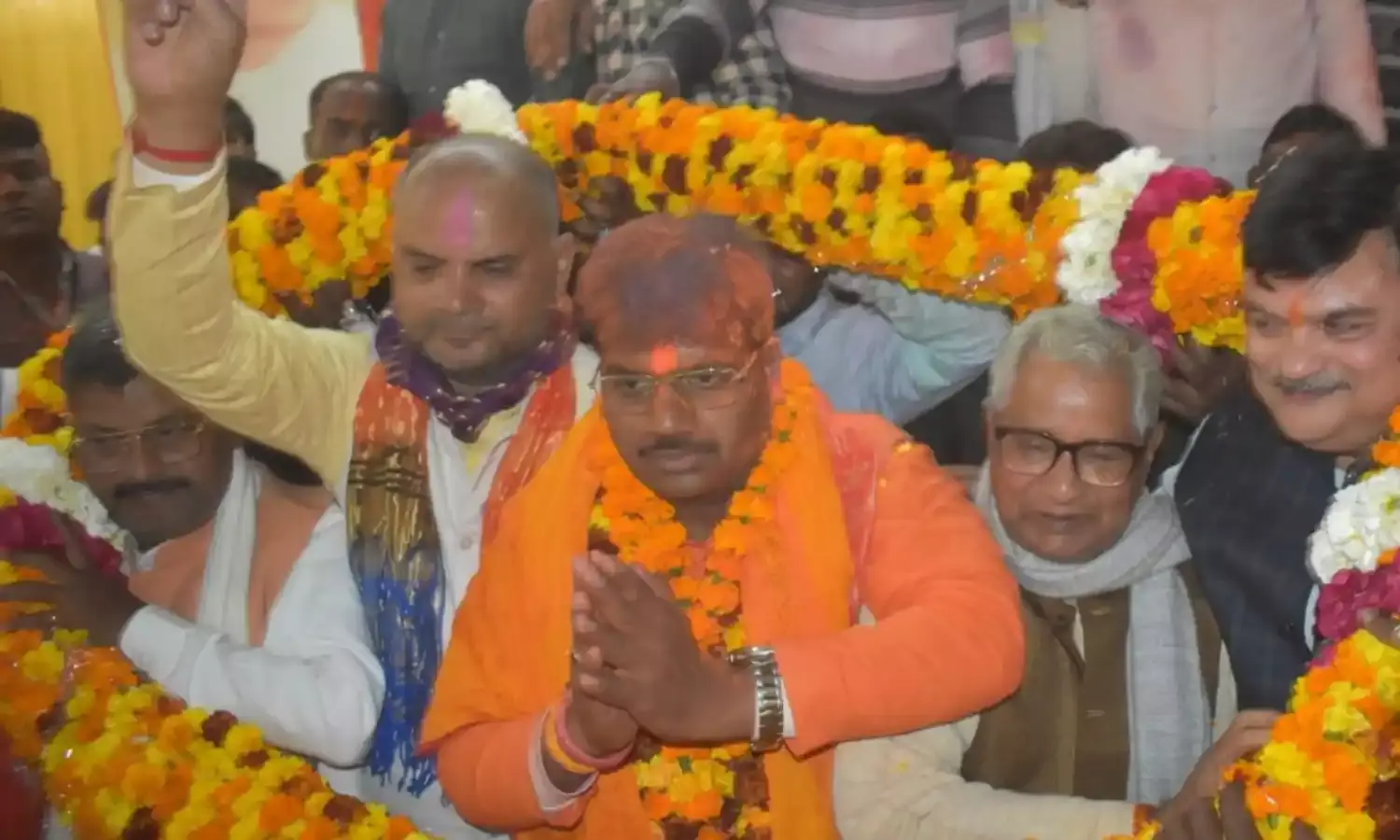 बीजेपी प्रत्याशी चंद्रभानु ने सपा के अजीत प्रसाद को 61,000 वोटों से सपा को हराया…. बीजेपी प्रत्याशी चंद्रभानु ने सपा के अजीत प्रसाद को 61,000 वोटों से सपा को हराया….