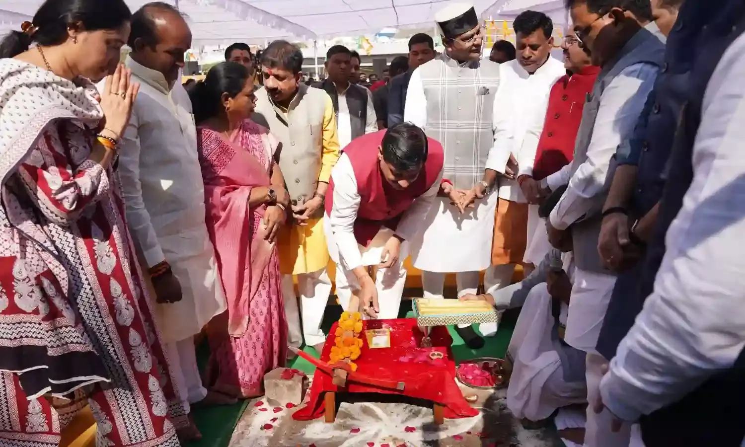 भोपाल में CM यादव ने किया नमो वन वाटिका का भूमिपूजन, कहा - अंत्योदय हमारी सरकार का लक्ष्य