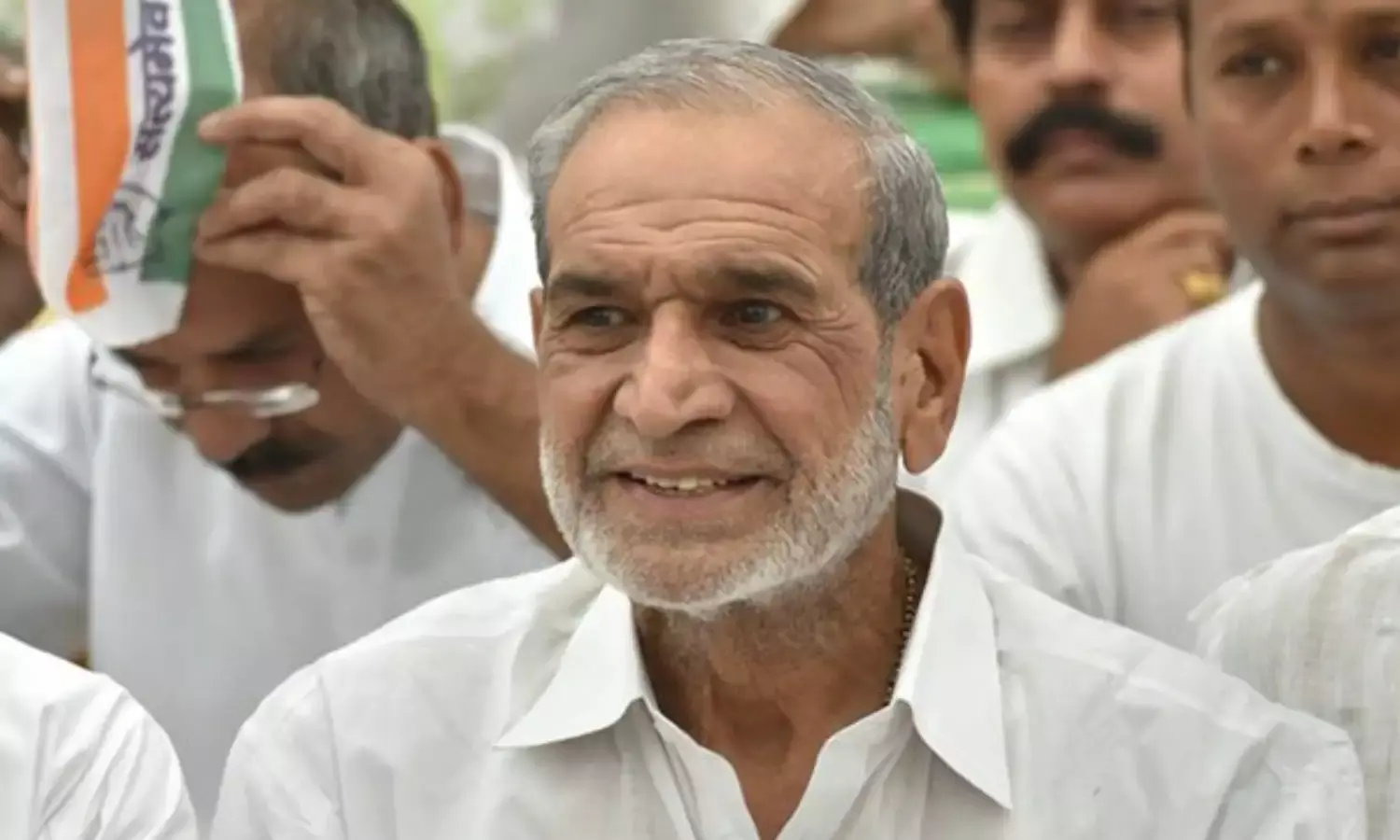 पूर्व कांग्रेस सांसद सज्जन कुमार करवाए थे सिख विरोधी दंगे, 40 साल बाद पीड़ितों को मिलेगा न्याय