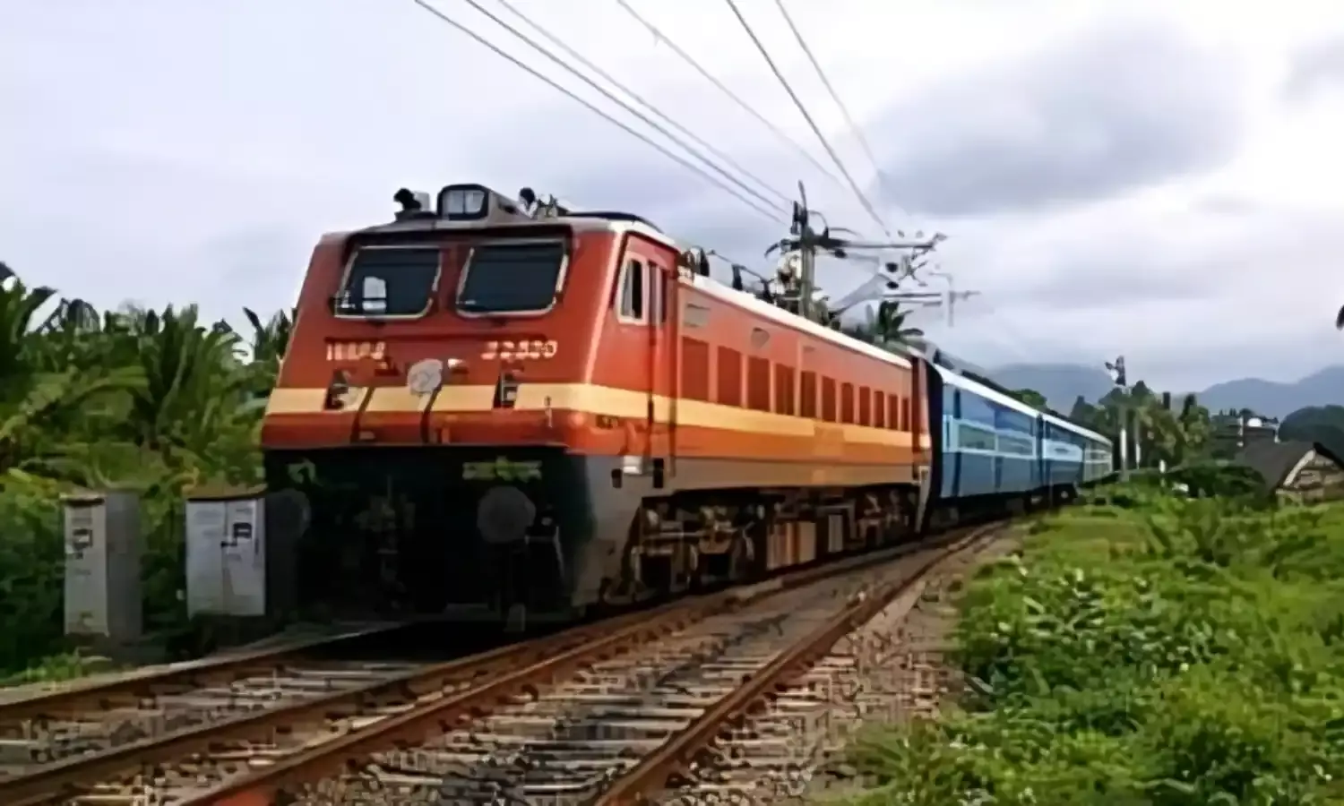 कुछ का बदला समय और रूट,बन्डामुन्डा स्टेशन पर नॉन इंटरलॉकिंग कार्य से ट्रेनों के परिचालन में असर...