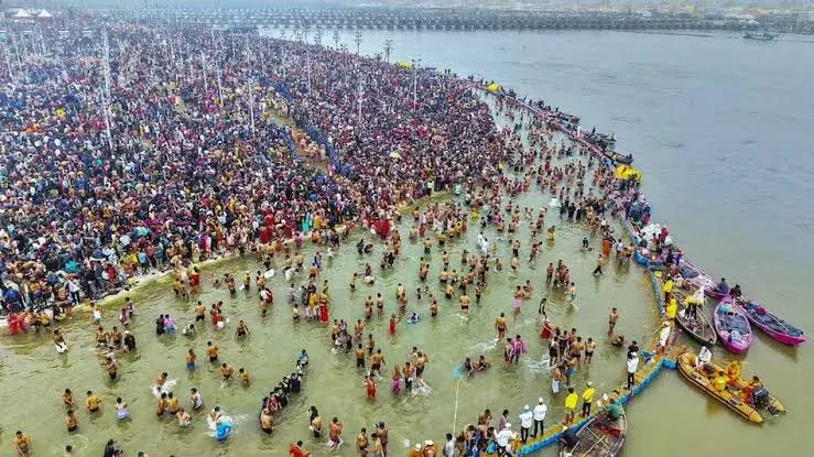 महाशिवरात्रि पर होगा महाकुंभ का आखिरी महास्नान, जानिए इस दिन त्रिवेणी संगम में स्नान का महत्व