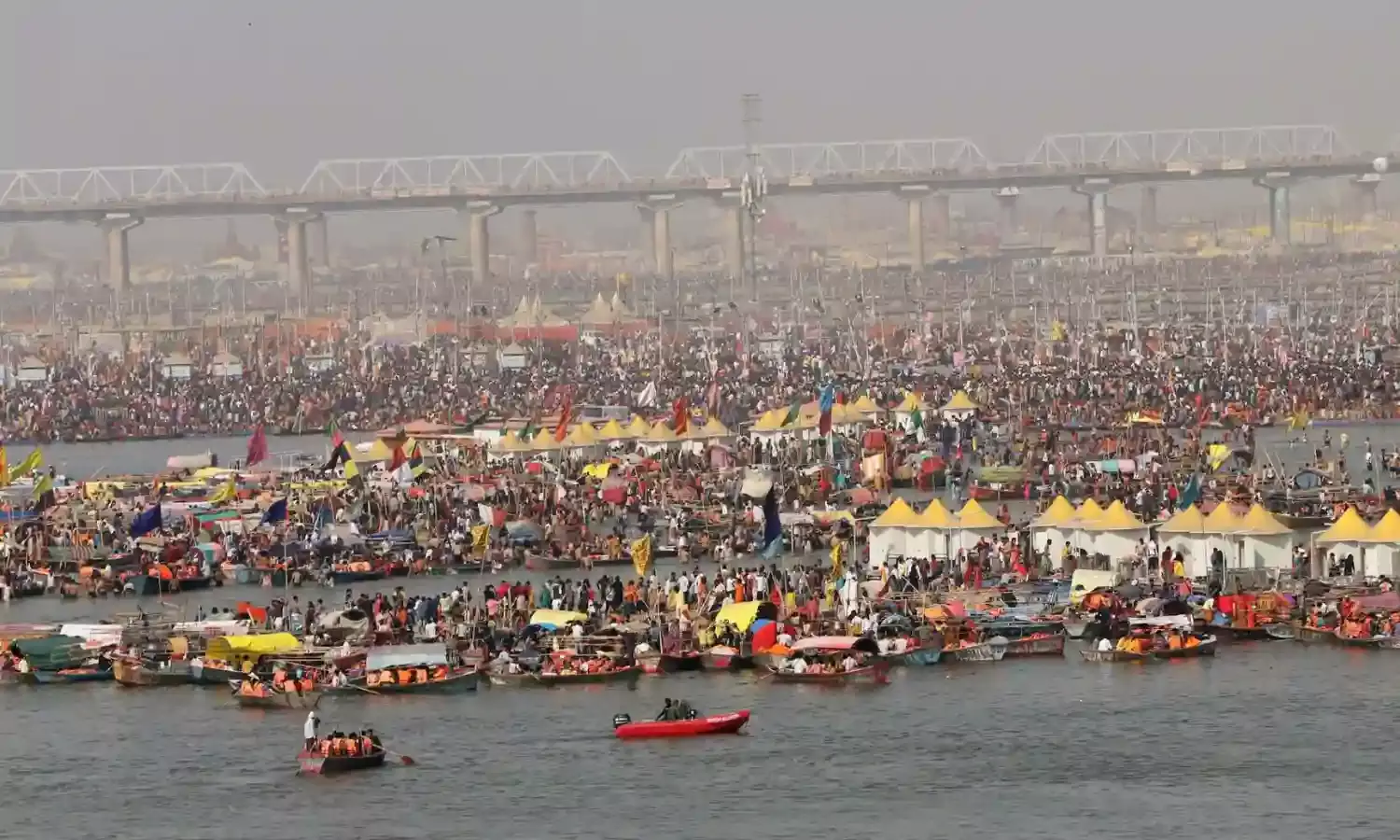 महाकुम्भ में 50 करोड़ से अधिक श्रद्धालुओं के पहुंचने को धर्माचार्यों और शोध कर रही संस्थाओं ने बताया अद्भुत…