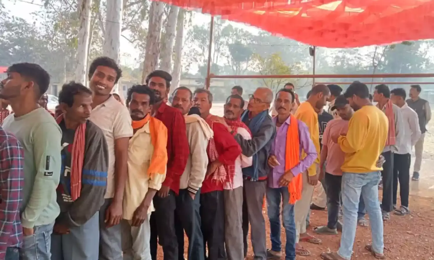 गांव की सरकार चुनने मतदाताओं में रहा उत्साह, नक्सलियों का खौफ खत्म