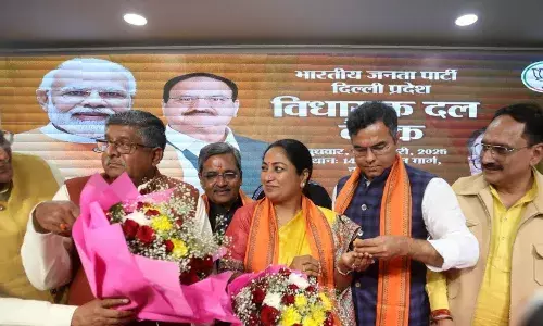 सीएम रेखा गुप्ता की कैबिनेट में हुआ विभागों का बंटवारा, प्रवेश वर्मा सहित इन लोगों को मिली ये बड़ी जिम्मेदारी