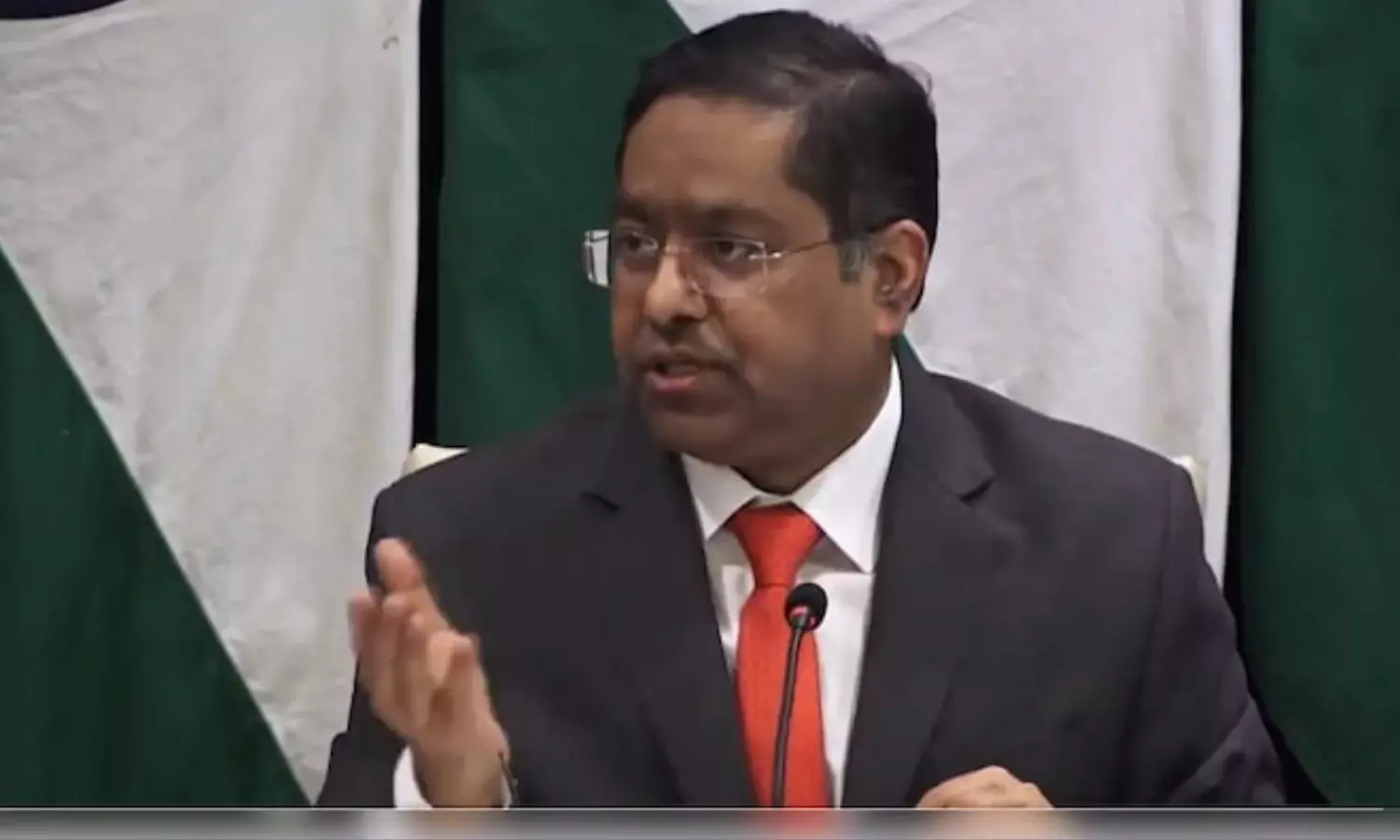 अमेरिकी फंडिंग और ट्रंप के बयान पर भारत का कड़ा जवाब…