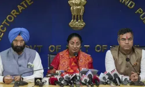 मुख्यमंत्री बनते ही एक्शन में रेखा गुप्ता, प्रशासनिक बदलाव के दिए सख्त निर्देश