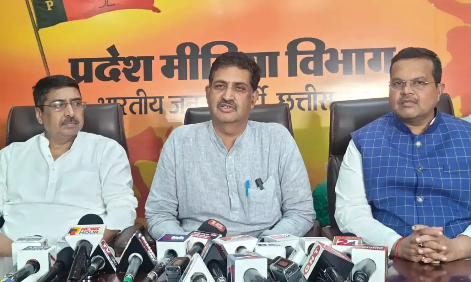 कांग्रेस जीत का दावा तो करती है, लेकिन आंकड़ों का ज्ञान नहीं: सौरभ सिंह