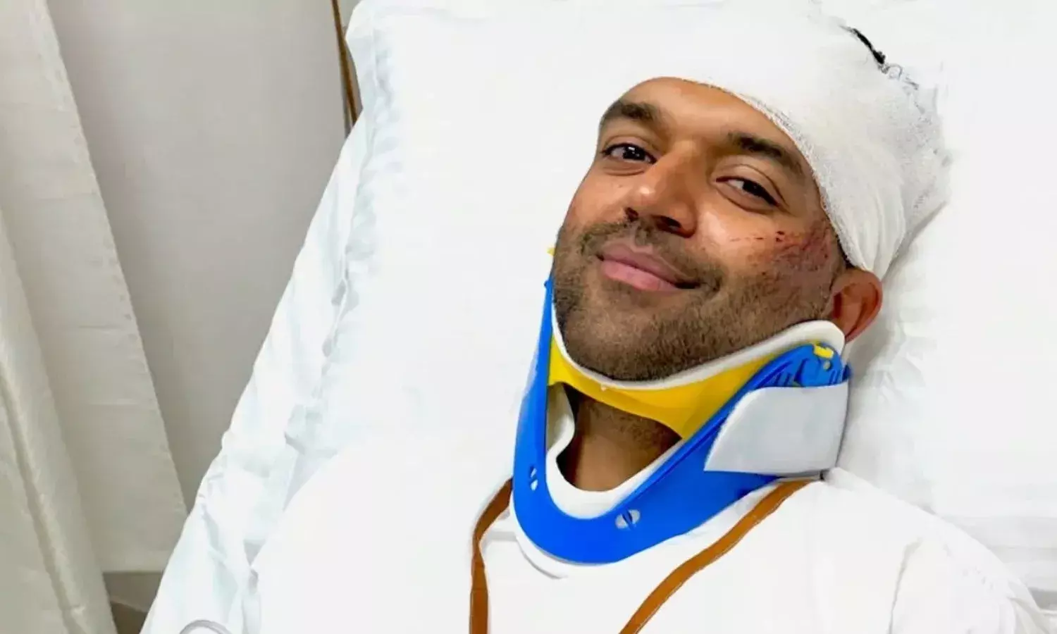 सिंगर गुरु रंधावा अस्पताल में भर्ती, सोशल मीडिया पर शेयर की तस्वीर, फैंस हुए परेशान सिंगर गुरु रंधावा अस्पताल में भर्ती, सोशल मीडिया पर शेयर की तस्वीर, फैंस हुए परेशान