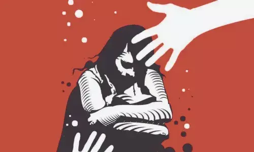 सरकारी स्कूल की छात्राओं से अमानवीय व्यवहार की शिकायत PMO तक पहुंची