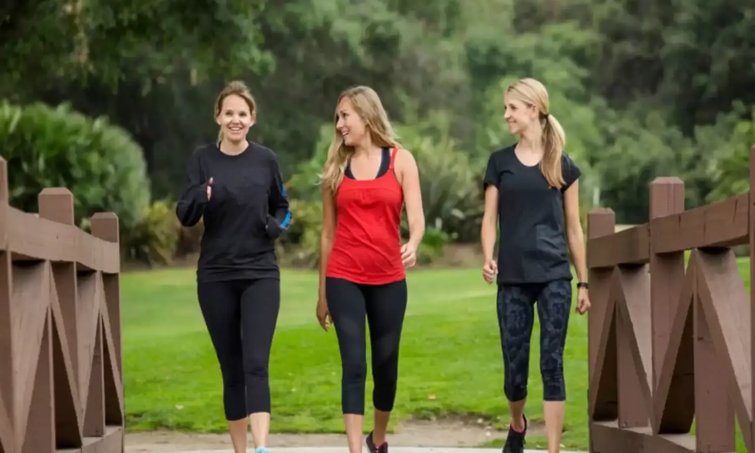 खाली पेट वॉक करते समय न करें ये गलतियां, सेहत को हो सकता है बहुत नुकसान