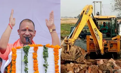 सुप्रीम कोर्ट ने प्रयागराज में कानूनी प्रक्रिया का पालन किए बिना घर गिराए जाने के मामले पर संज्ञान लिया… सुप्रीम कोर्ट ने प्रयागराज में कानूनी प्रक्रिया का पालन किए बिना घर गिराए जाने के मामले पर संज्ञान लिया…