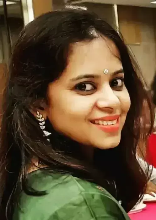 लेखिका : डॉ. ख्याति ‘रेवा’ पुरोहित, लेखक, पत्रकार व अध्यापिका