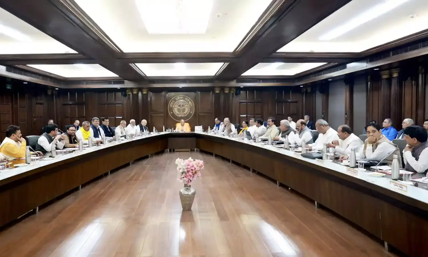 किसानों और स्वास्थ्य सेवाओं के लिए बड़े ऐलान… किसानों और स्वास्थ्य सेवाओं के लिए बड़े ऐलान…