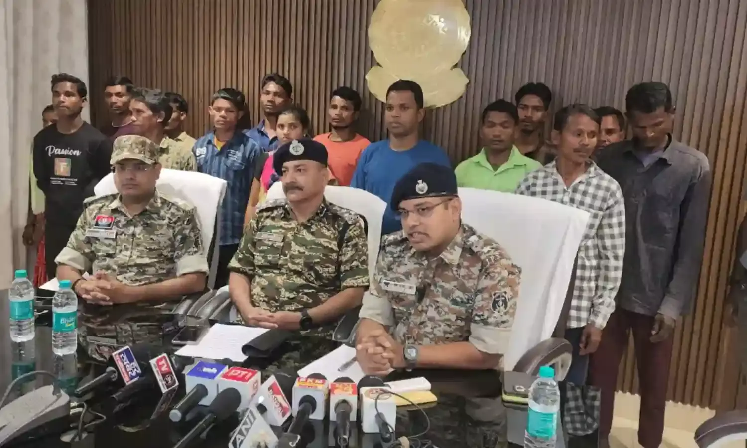 17 Naxalites surrendered