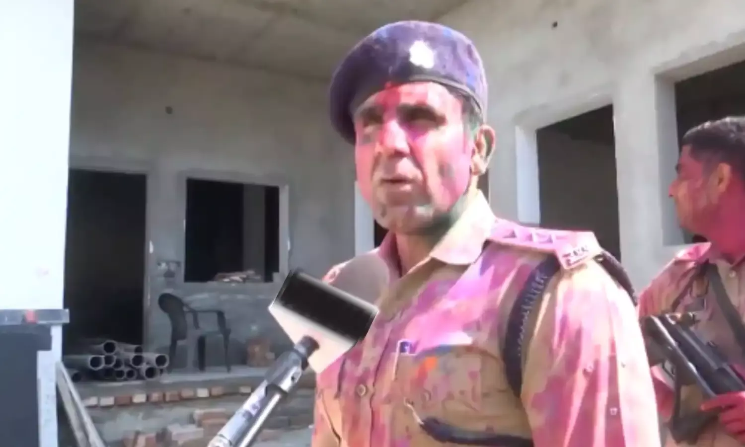 होली भी शानदार और नमाज भी शांतिपूर्ण, सीओ अनुज चौधरी ने बताया कैसे हैं हालात