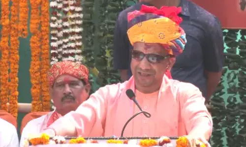 होली के मौके पर गोरखपुर में CM योगी का बड़ा बयान