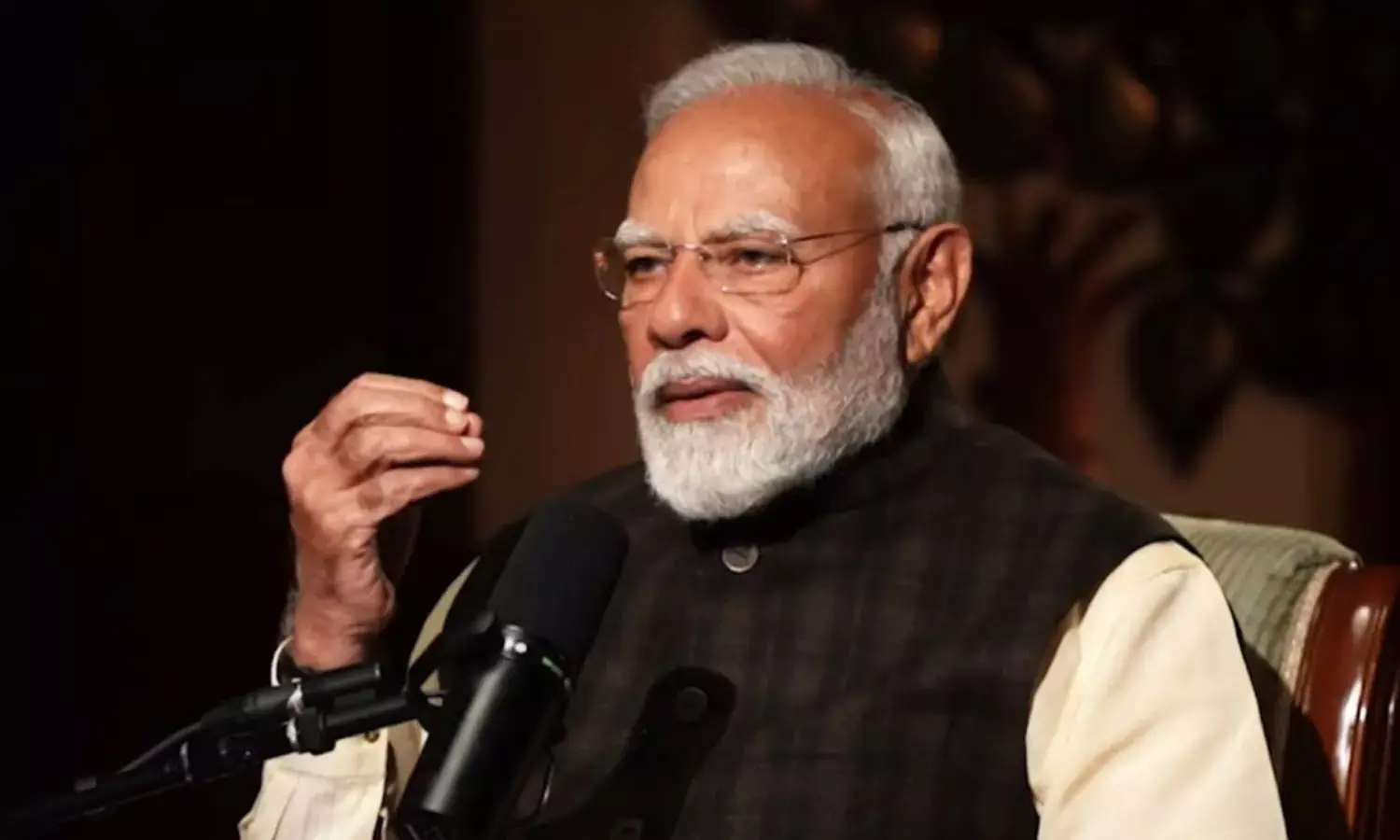 पीएम मोदी ने बताई कैसे बीती उनकी हिमालय की यात्रा, जानें आध्यात्मिक जीवन पर उन्होंने क्या कहा