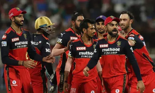 JOSH HAZLEWOOD IS BACK IN RCB