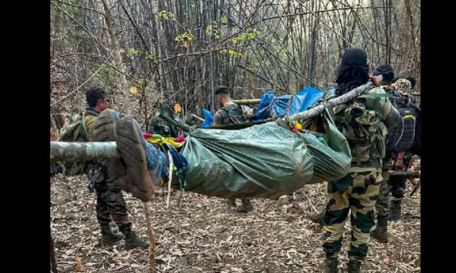 बीजापुर मुठभेड़ में अब तक 22 नक्सली ढेर, एक जवान शहीद; गंगालूर के जंगल में सर्च अभियान जारी