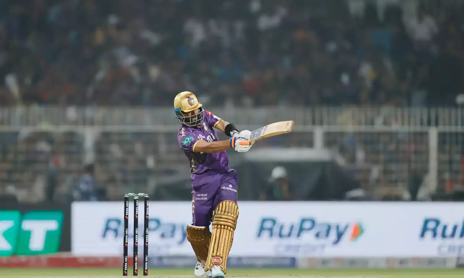 कप्तान बनते ही चमके रहाणे, पहले ही मैच में 25 गेंदों में जड़ा तूफानी अर्धशतक...