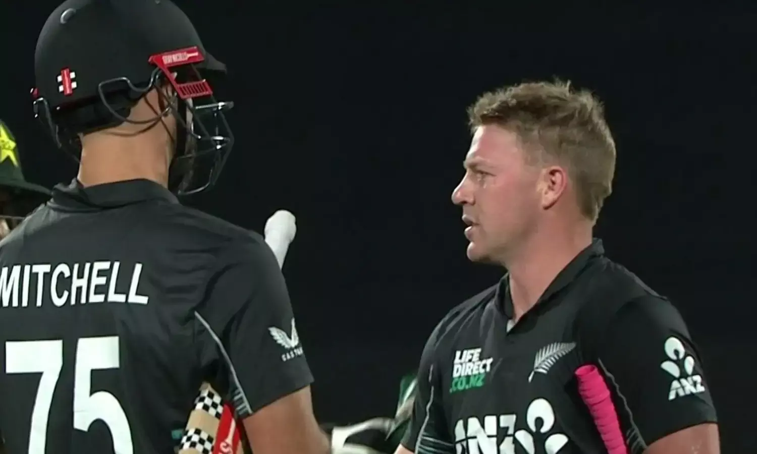 टिम सीफर्ट की आंधी में उड़ा पाकिस्तान, न्यूजीलैंड ने 4-1 से सीरीज जीती… टिम सीफर्ट की आंधी में उड़ा पाकिस्तान, न्यूजीलैंड ने 4-1 से सीरीज जीती…