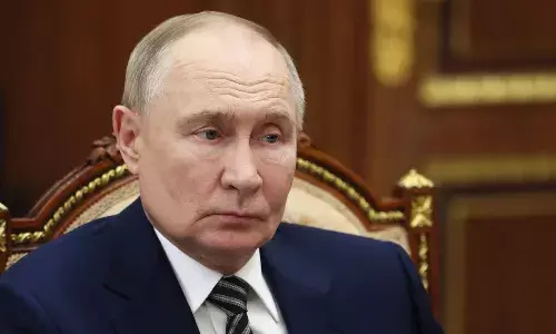 क्या व्लादिमीर पुतिन को पार्किंसंस बीमारी? जानें लक्षण, कारण और इलाज