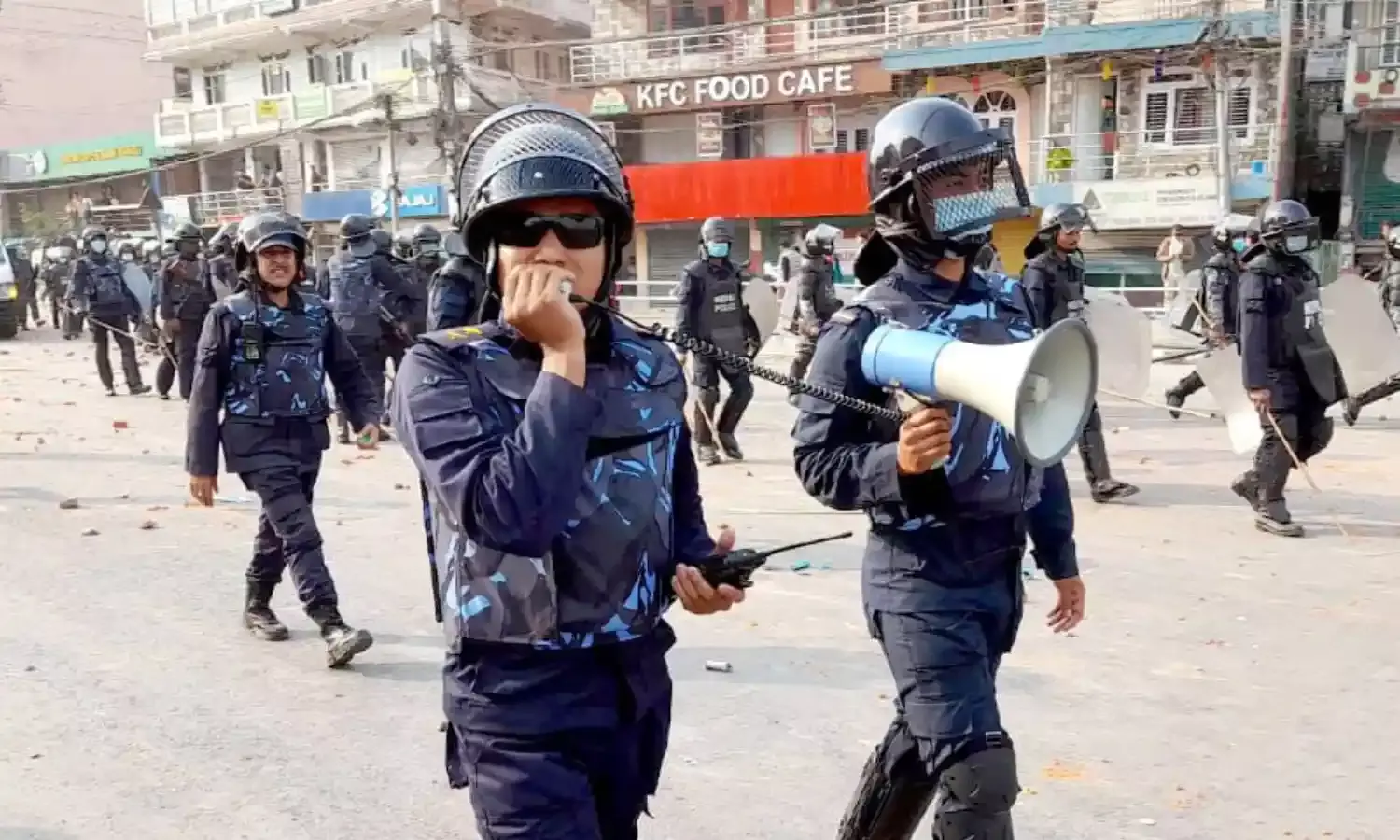 राजतंत्र बहाली को लेकर काठमांडू में उग्र प्रदर्शन,दो की मौत, पुलिस ने दागे आंसू गैस के गोले