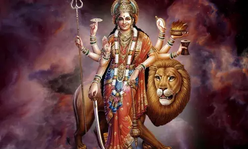 नवरात्रि में मां दुर्गा से जुड़े सपने देते है नए संकेत, जानिए इसके पीछे का मतलब