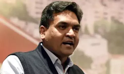 दिल्ली के मंत्री कपिल मिश्रा के खिलाफ FIR दर्ज करने का आदेश