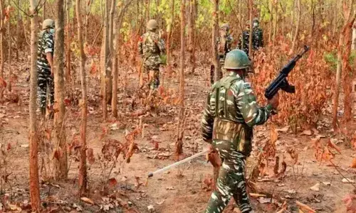 बीजापुर के गंगालूर इलाके में दो जवान घायल, नक्सल विरोधी अभियान पर गए थे जंगल बीजापुर के गंगालूर इलाके में दो जवान घायल, नक्सल विरोधी अभियान पर गए थे जंगल