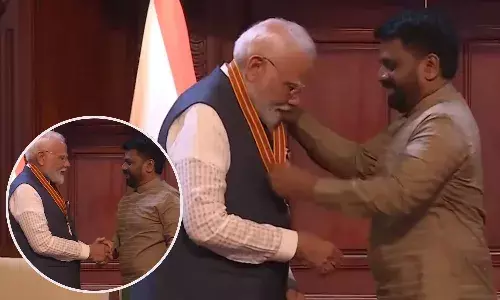 पीएम मोदी मिथ्रा विभूषण पदक से हुए सम्मानित, बोले - यह सम्मान मेरा नहीं  भारत के 140 करोड़ लोगों का