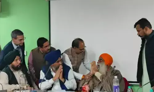 अब खत्म करें अनशन...कृषि मंत्री शिवराज की डल्लेवाल से अपील,  4 मई को होगी किसान संगठनों से वार्ता....